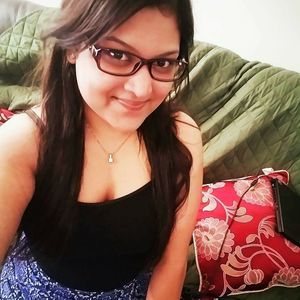 Meet your Posher, Christina